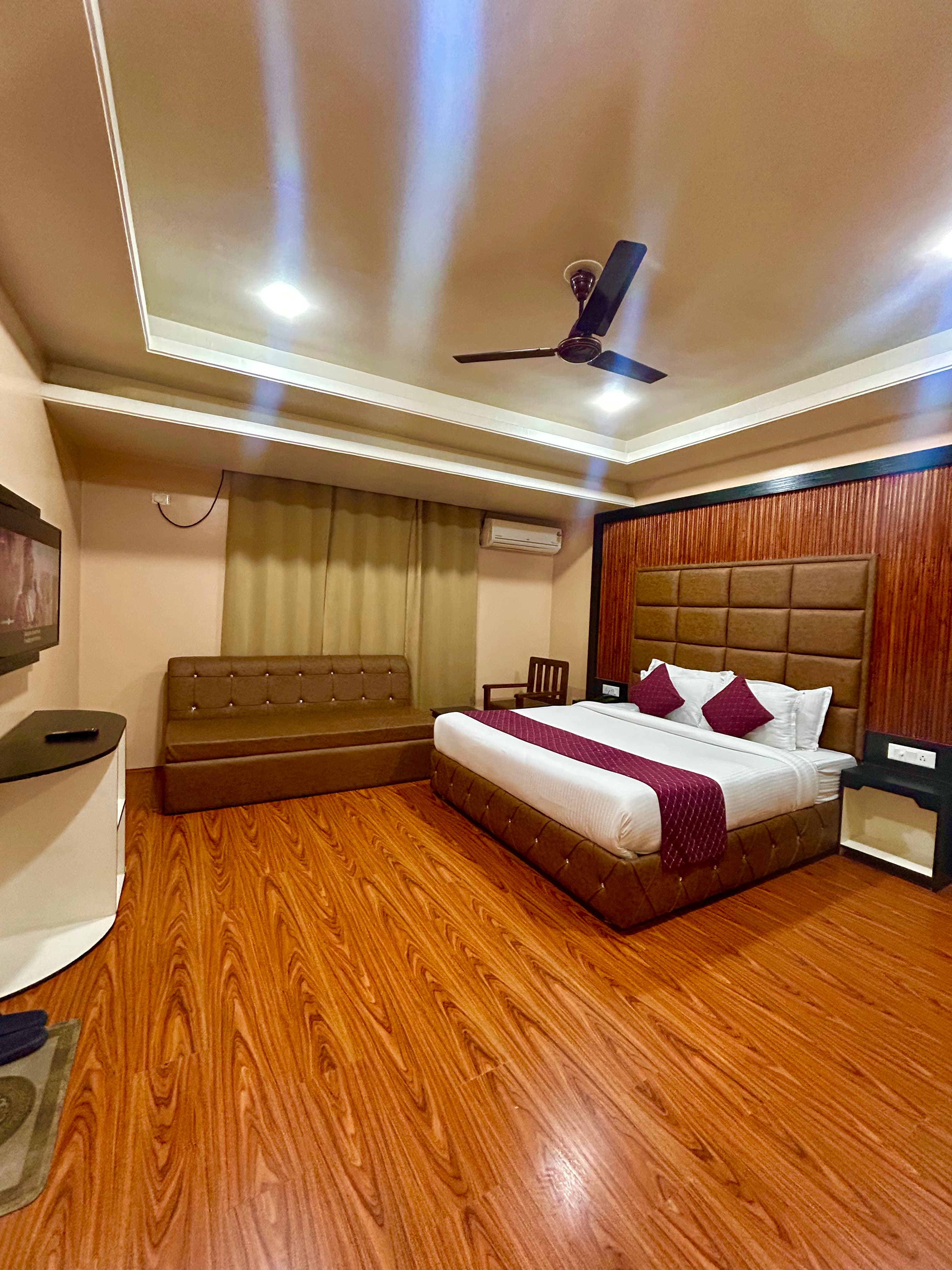 Deluxe room photo 1